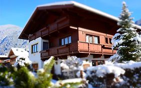 Hotel Haus Tirolerland à Mayrhofen Exterior photo