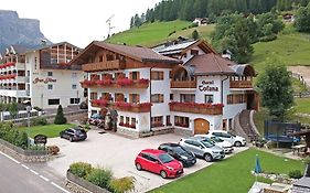 Hotel Garni Tofana à Corvara In Badia Exterior photo