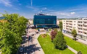 Hotel Beskid Nowy Sącz Exterior photo