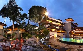 Hotel Elephant Court Thekkady Exterior photo