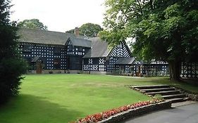 Hotel Samlesbury Hall à Preston  Exterior photo