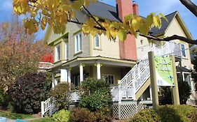 Hotel La Belle Victorienne à Magog Exterior photo