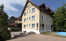 Hotel Francoise Balatonlelle Exterior photo