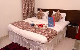 Oyo Rooms Circuit House Allahabad Prayagraj Exterior photo