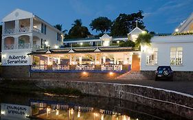 Hotel Auberge Seraphine à Castries Exterior photo