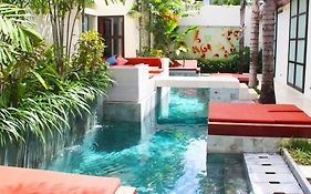 Bali Ginger Suites & Villa Seminyak Exterior photo