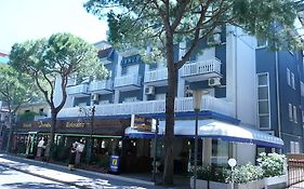 Hotel Danubio Jesolo Exterior photo