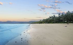 By The Sea Port Douglas Exterior photo