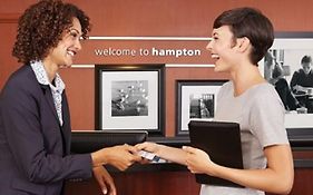 Hampton Inn & Suites Big Rapids, Mi Exterior photo