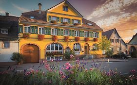 Weinhotel / Gasthaus Zur Sonne Ihringen Exterior photo