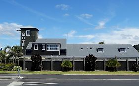 Southpacific Motel Whangamata Exterior photo