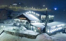 Gudauri Hut Hotel Exterior photo