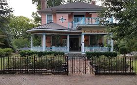 Bed and Breakfast Peach House à Atlanta Exterior photo
