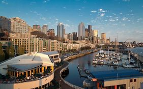 Hotel Seattle Marriott Waterfront Skyline photo