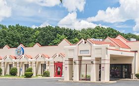 Quality Inn Windsor Locks Exterior photo