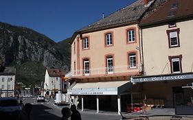 Hôtel Le Bellevue Tarascon-sur-Ariège Exterior photo