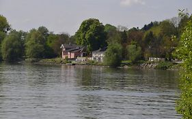 Fischwirtshaus Landmotel Die Donaurast Persenbeug Exterior photo