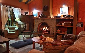 The Lazy Dog Inn A Mountain Lodge Huaraz  Exterior photo