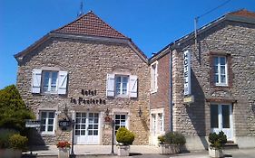 Hotel La Poularde à Louhans Exterior photo