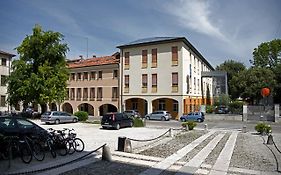 Hotel Centro Della Famiglia à Trévise Exterior photo