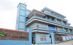 Pine Breeze Hotel Kalaw Exterior photo