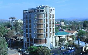 Naky Hotel Baher Dar Exterior photo