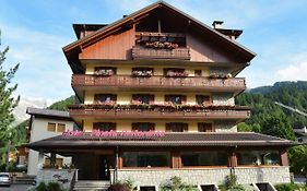 Hotel Pineta Ponte Di Legno Exterior photo