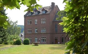 Auberge de jeunesse Stiftsberg - Bildungs- Und Freizeitzentrum à Kyllburg Exterior photo