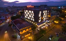 Ayani Hotel Banda Aceh Exterior photo