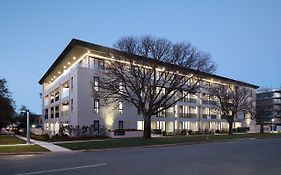 Aparthotel Knightsbridge Canberra Exterior photo