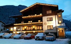 Hotel Garni Bergland Neustift im Stubaital Exterior photo