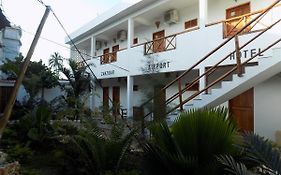 27 Cafe Zanzibar Airport Hotel Exterior photo