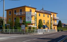 Hotel Bardolino Exterior photo