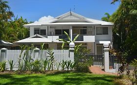 Aparthotel Seascape Holidays - Tropic Sands à Port Douglas Exterior photo