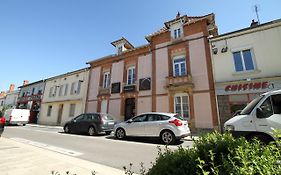 Hotel Le clos des etoiles à Paray-le-Monial Exterior photo