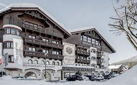 Das Kaltschmid - Familotel Tirol Seefeld in Tirol Exterior photo