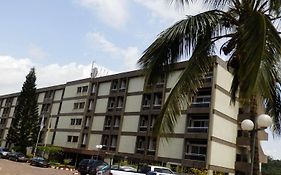 Hôtel Des Deputes à Yaoundé Exterior photo