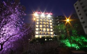 Hotel Rivoli Palace à Jounieh Exterior photo