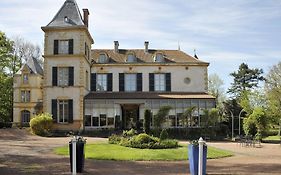 Château de Champlong Table Hôtel **** Golf&Spa Villerest  Exterior photo