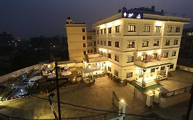 Hotel Harmika Katmandou Exterior photo
