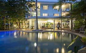 Outrigger Apartments Port Douglas Exterior photo