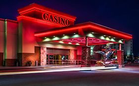 Deerfoot Inn And Casino Calgary Exterior photo
