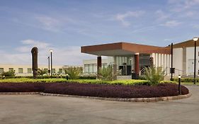 Four Points By Sheraton New Delhi, Airport Highway Exterior photo