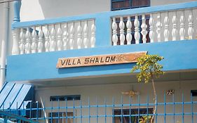 Villa Shalom Guest House Port of Spain Exterior photo