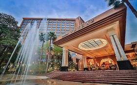 Dongguan Royal Garden Hotel Exterior photo