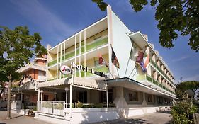 Hotel Bettina Jesolo Exterior photo