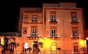 Hotel La Dimora Di Piazza Carmine Raguse Exterior photo