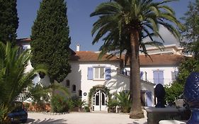 Hotel Villa Provencale Cavalaire-sur-Mer Exterior photo
