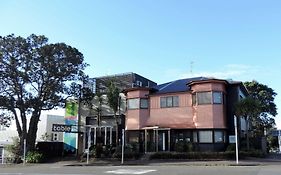 Nice Hotel New Plymouth Exterior photo