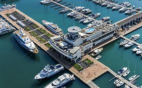 Hotel Yacht Club Marina Di Loano Exterior photo